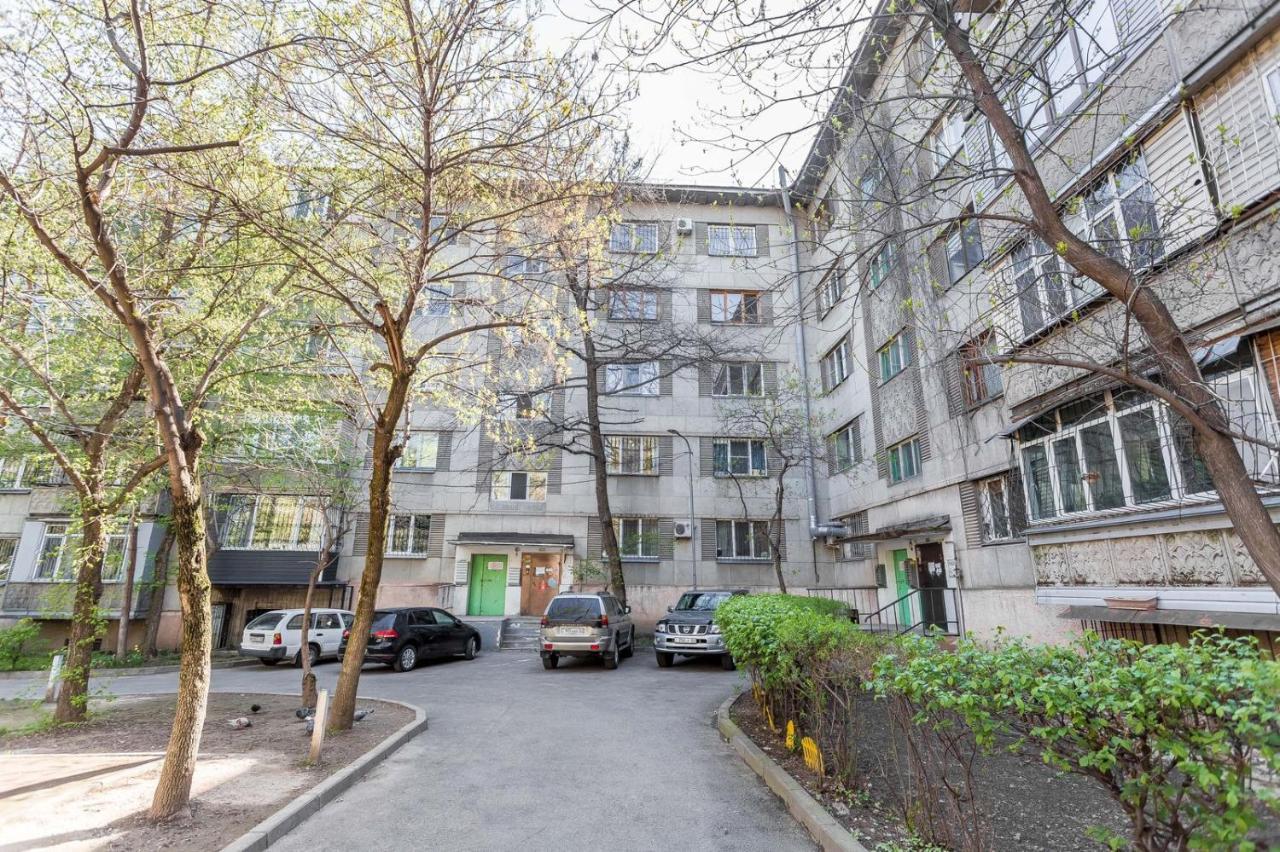 светлая в центре города Apartment